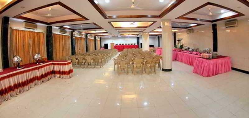 Alleppey Prince Hotel Alappuzha Bagian luar foto